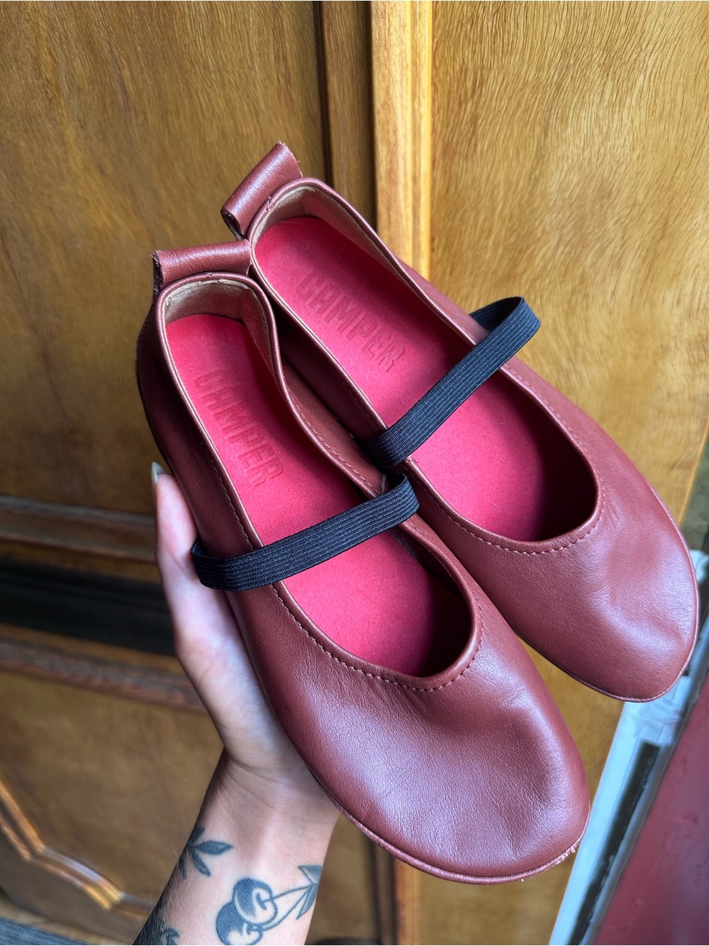 CAMPER flats